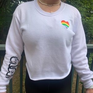 Love is love Crewneck